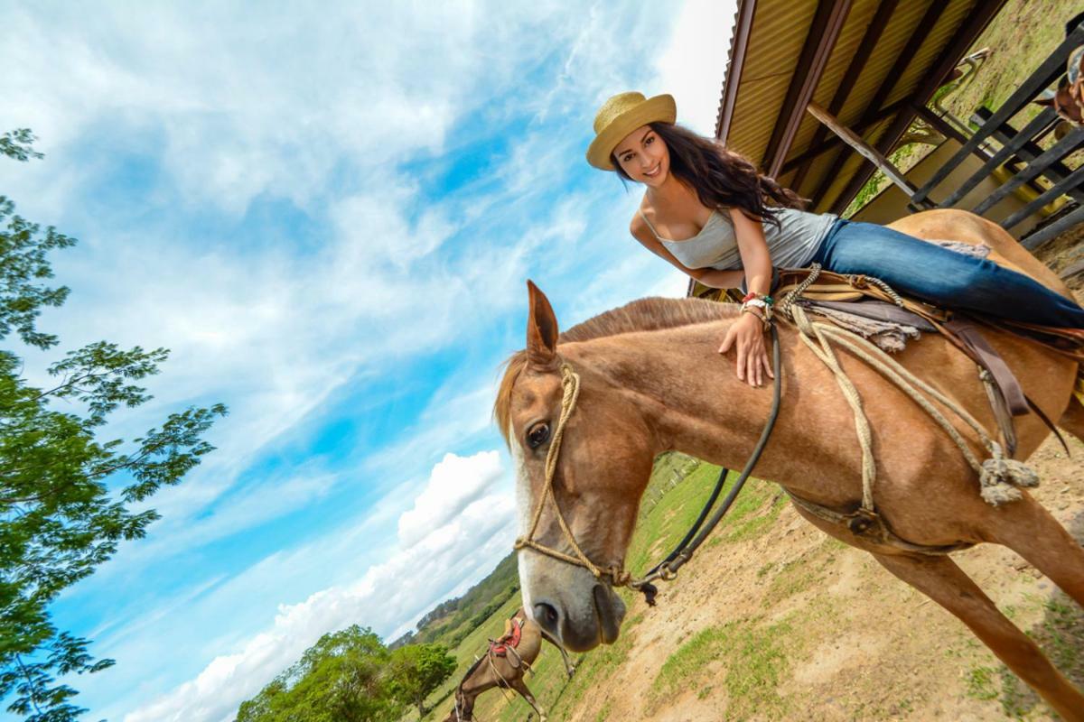 Vida Aventura Ranch Hotel Tanques ภายนอก รูปภาพ